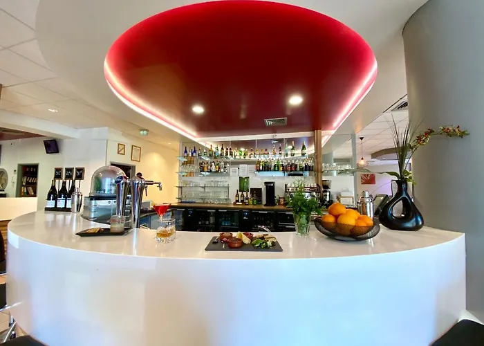 Hotel Le Neron - Logis